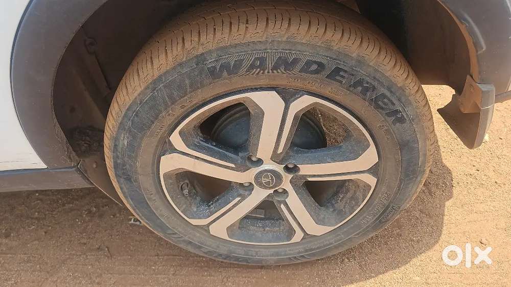 Nexon Ev Luxury Model Battery In Warranty