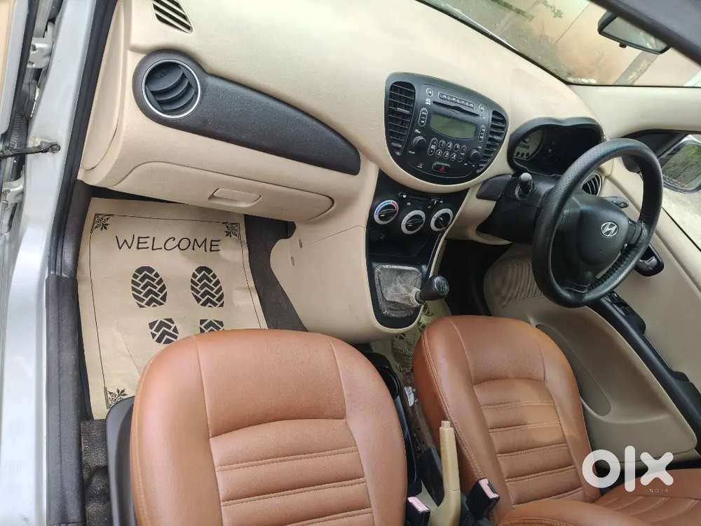 Hyundai I10 Sportz 2011