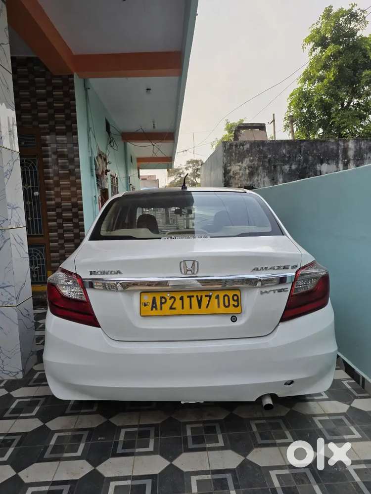 Honda Amaze 2016 Diesel Well Maintained