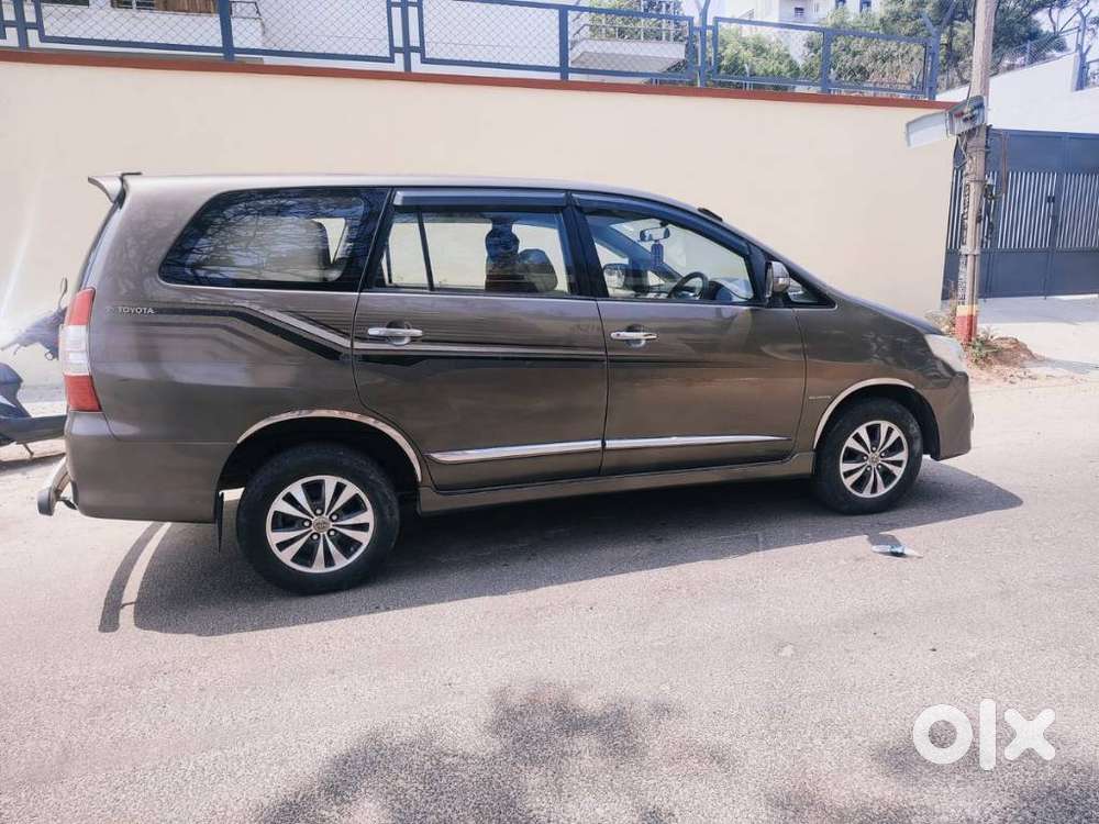 Toyota Innova 2.5 V 7 Str, 2015, Diesel