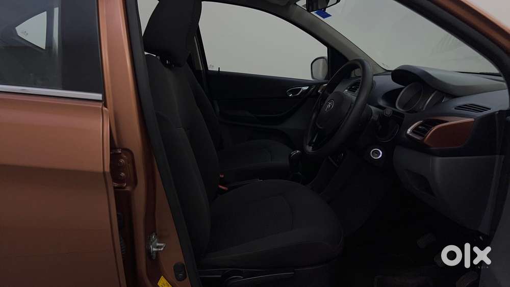 Tata Tigor 1.2 Revotron Xz Option, 2017, Petrol