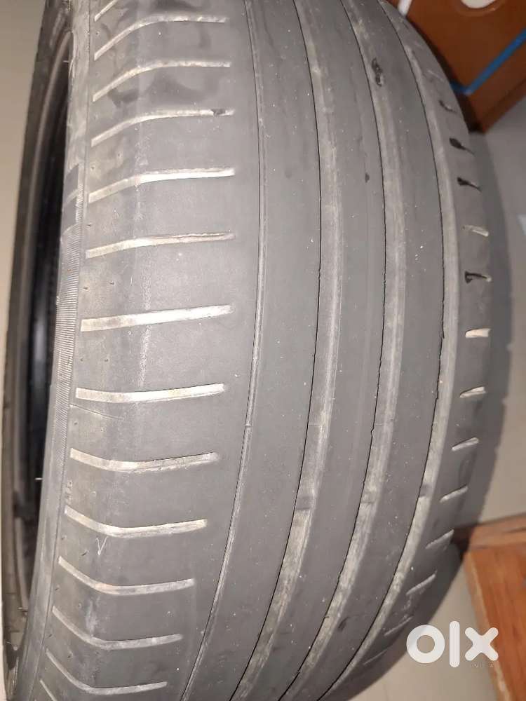 APOLLO TYRES 205/55/R 16