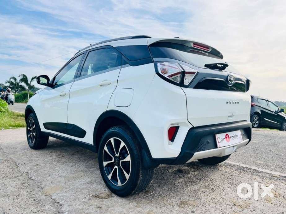 Tata Nexon 1.2 Revotron Xz Plus (s), 2021, Petrol