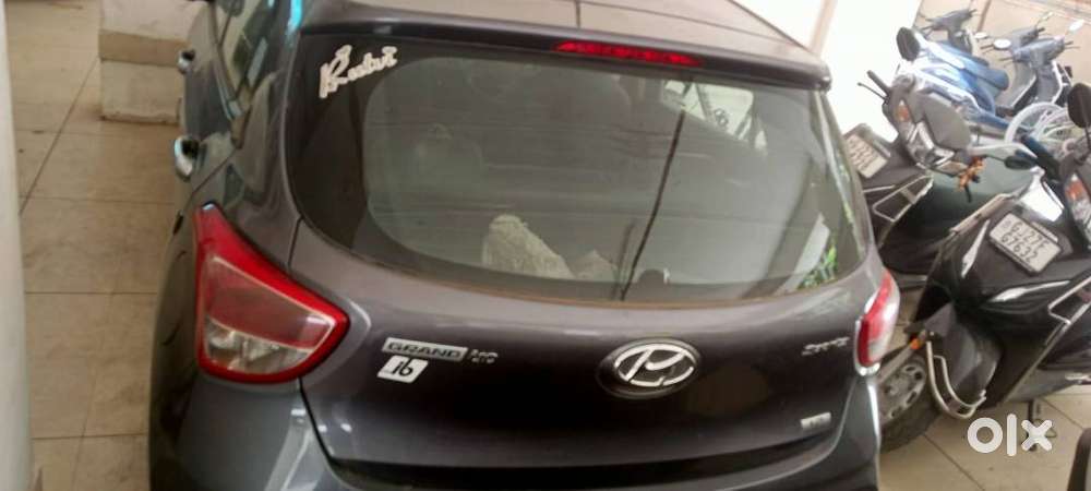 Hyundai  I10 , Sportz , External  Cng  Fitted,  1st  Owner , Good  Con