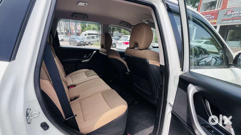 Mahindra Xuv500 W7, 2019, Diesel