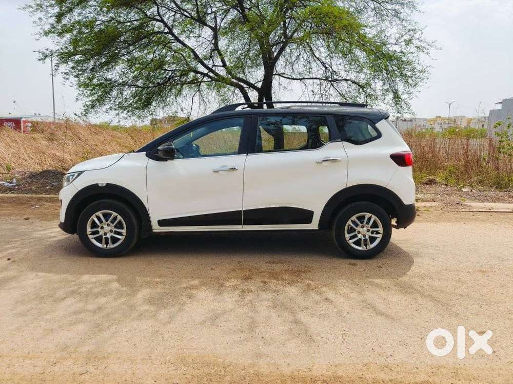 Renault Triber Rxt, 2020, Petrol