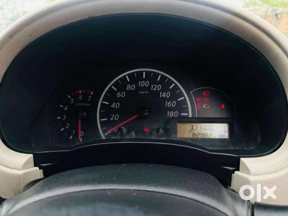 Nissan Micra Cvt Xv, 2015, Petrol