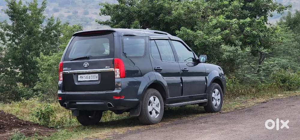 Tata Safari Storme 2017