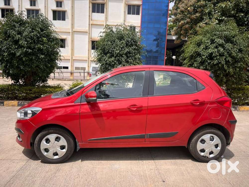 Tata Tiago 1.2 Revotron Xz, 2016, Petrol