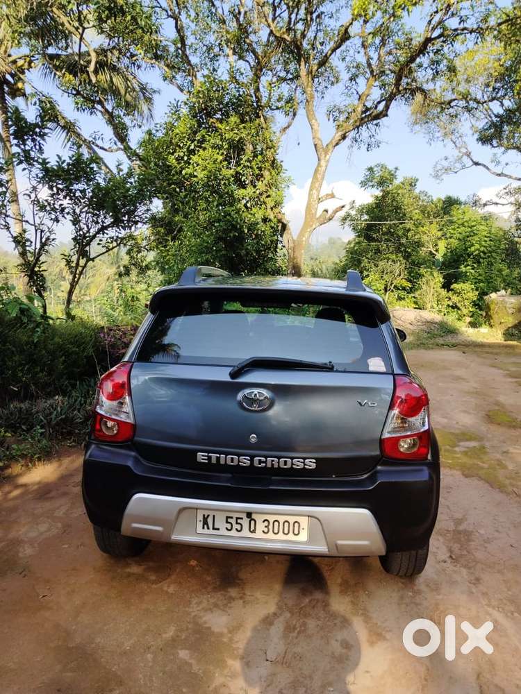 Toyota Etios Cross 2014 Diesel Well Maintained