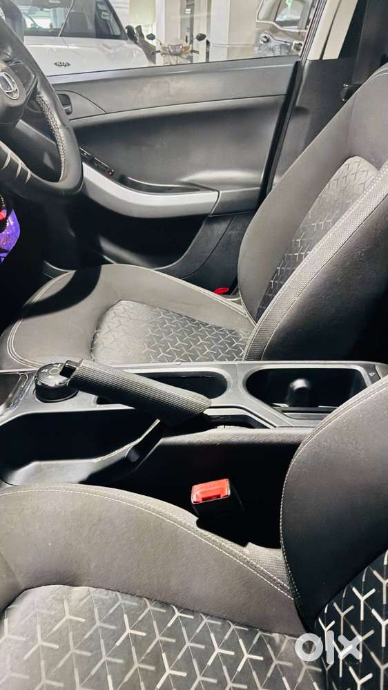 Tata Nexon 2020 Petrol | 70mi Front + Rear Dashcam Installed & 360 Cam