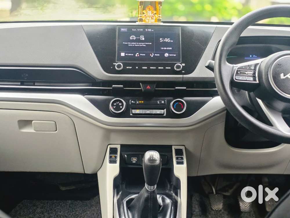 Kia Carens 1.4 Prestige 7 Str, 2022, Petrol