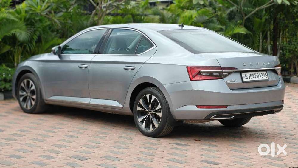 Skoda Superb 2.0 L&k Tsi At, 2020, Petrol