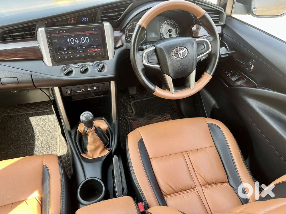 Toyota Innova Crysta 2.4 G Mt 7 Str, 2018, Diesel