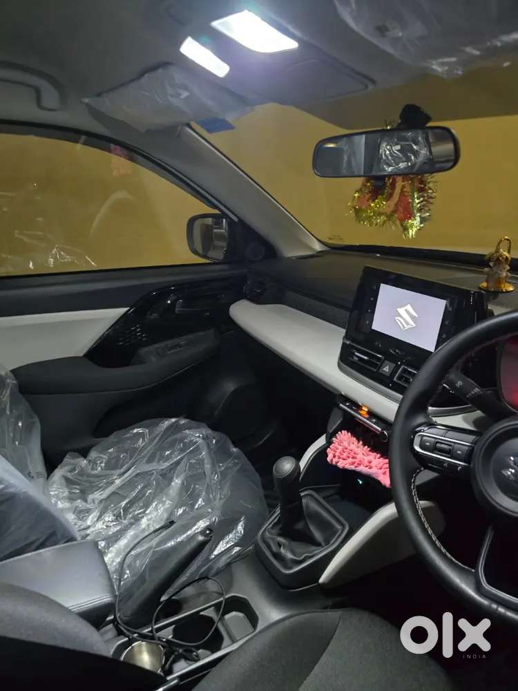 Maruti Suzuki Victoris 2026 Cng & Hybrids 2000 Km Driven