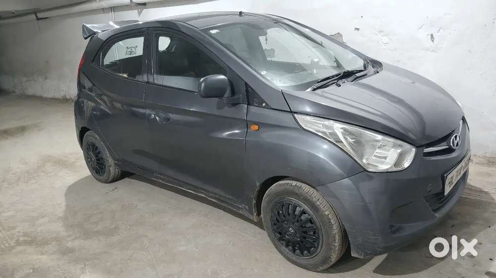 Hyundai Eon Magna 2017 Km Driven