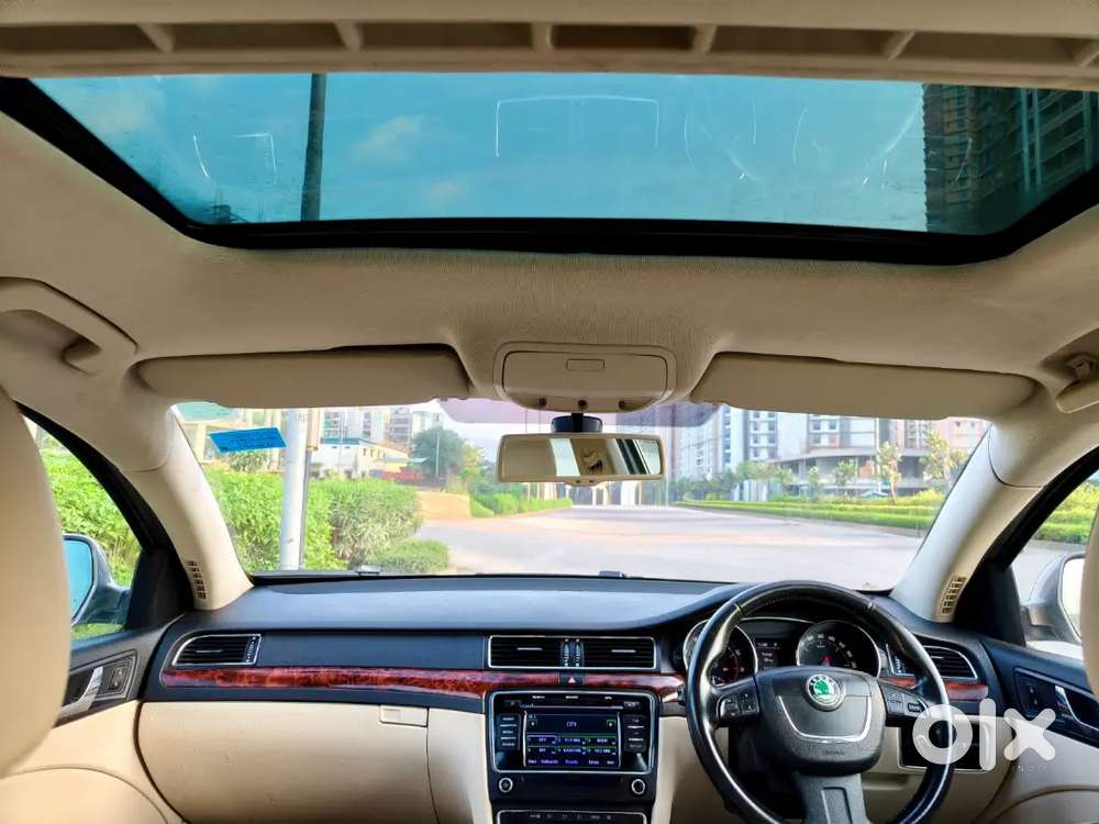 Skoda Superb 2013 Petrol 78000 Km Second Owner