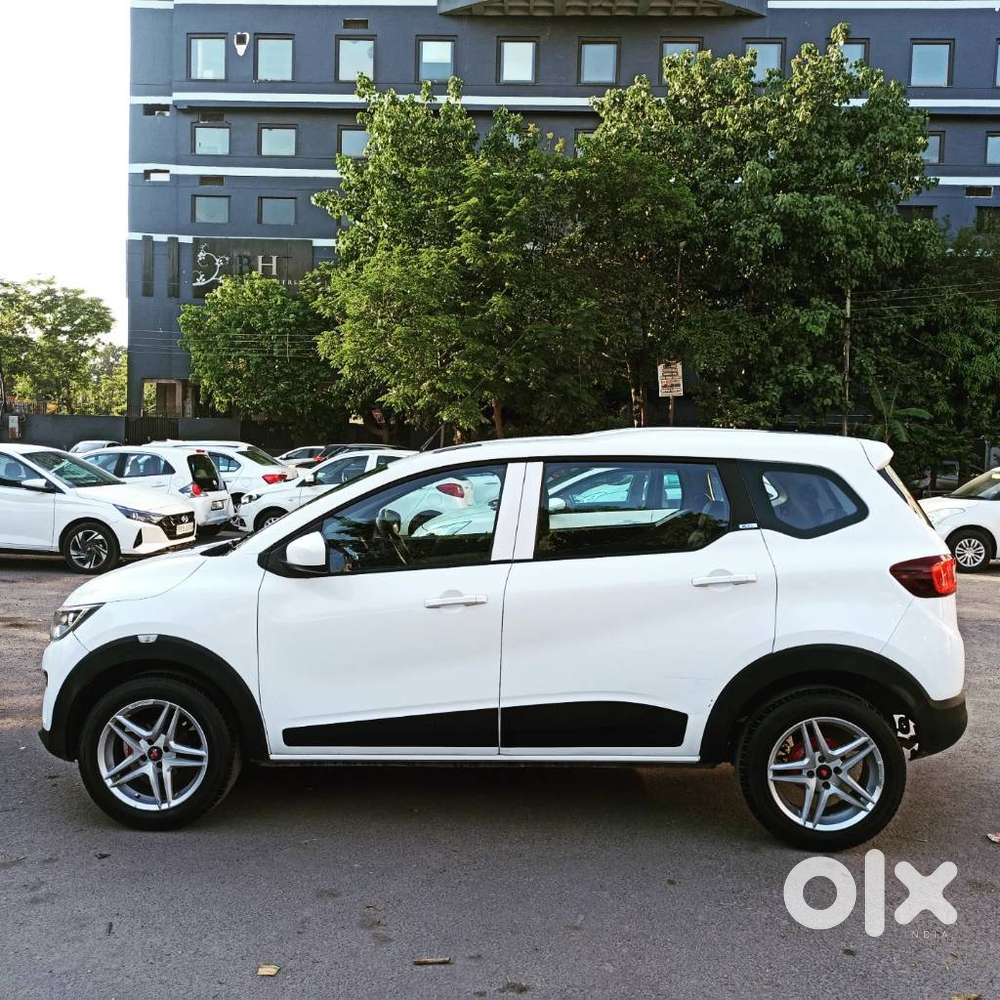 Renault Triber Rxl, 2019, Petrol