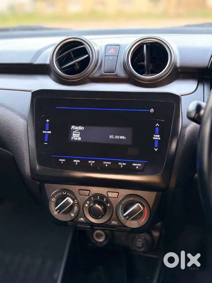 Maruti Suzuki Swift Vxi, 2021, Petrol