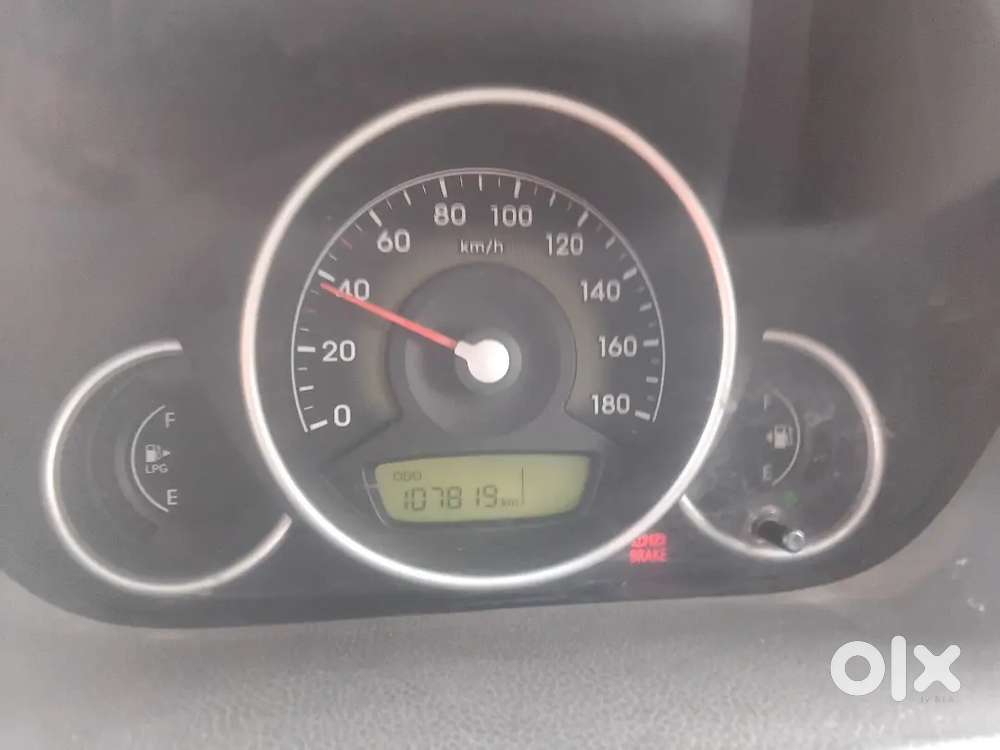 Hyundai Eon 2012 Cng & Hybrids 107000 Km Driven