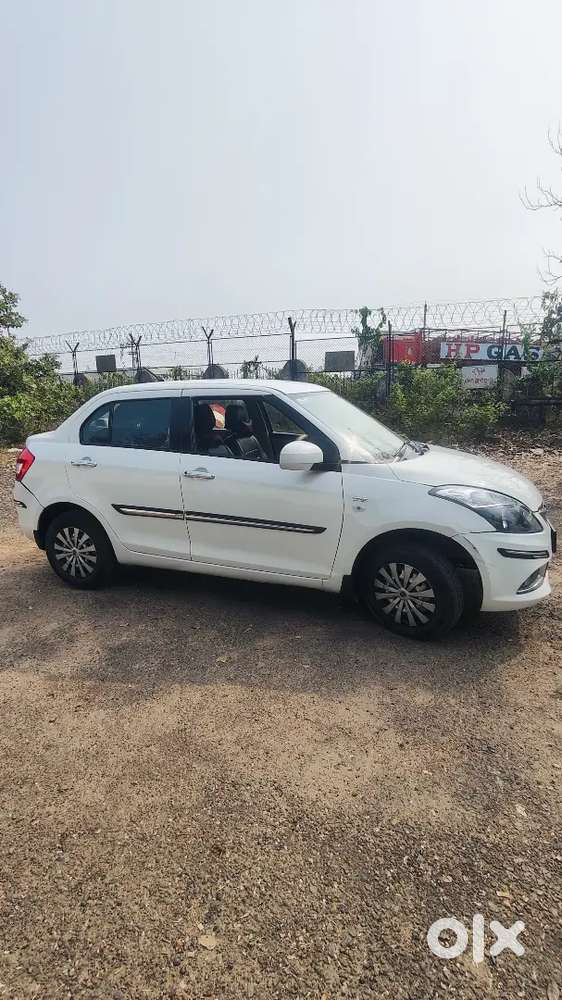 Maruti Suzuki Dzire 2017 Diesel 110000 Km Driven Mileage 25km