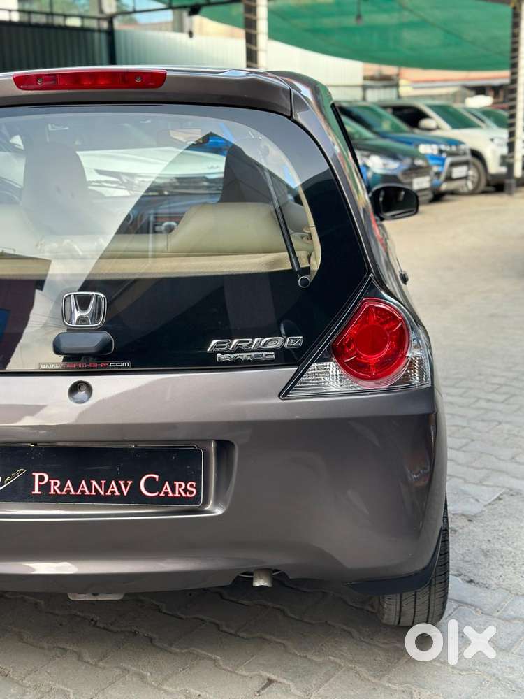 Honda Brio 2011-2013 V Mt, 2012, Petrol