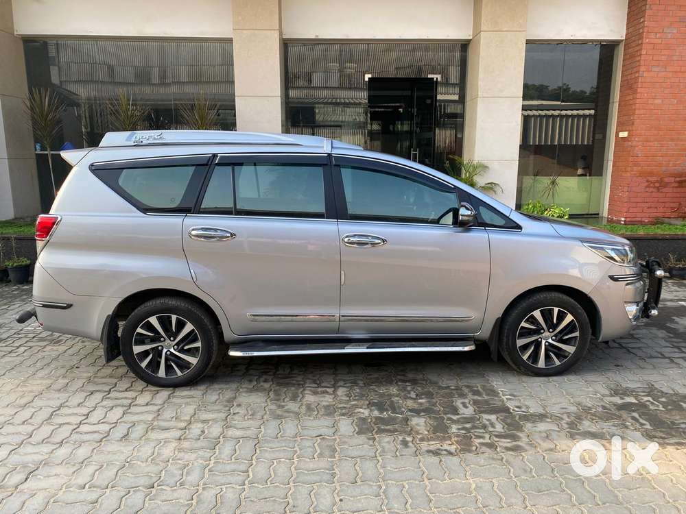 Toyota Innova Crysta Zx 2.4 Diesel 7 Seater, 2023, Diesel