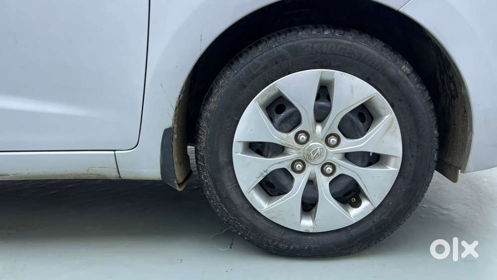 Hyundai Xcent Base 1.2, 2014, Petrol