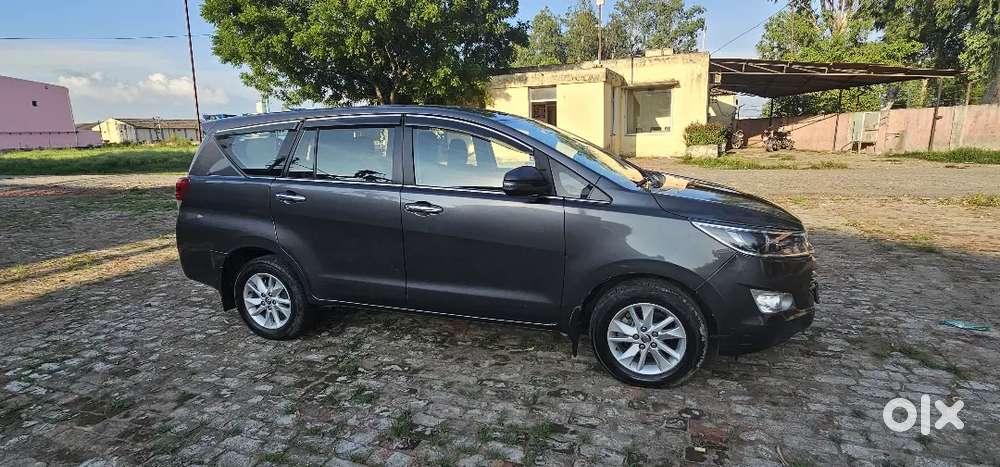 Toyota Innova Crysta 2018 Diesel Mt 7 Str