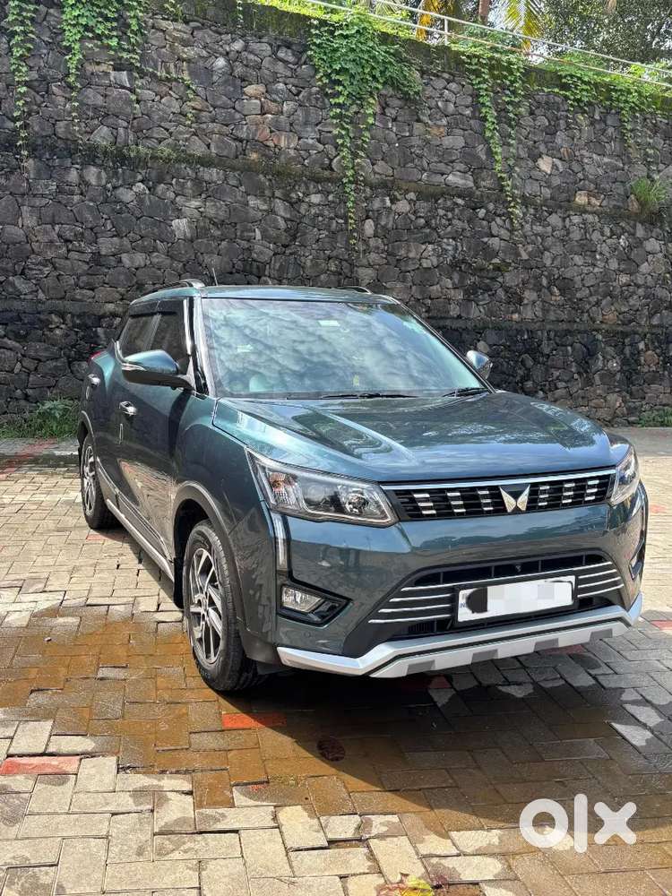 Mahindra Xuv300 2023 Under Company Warranty