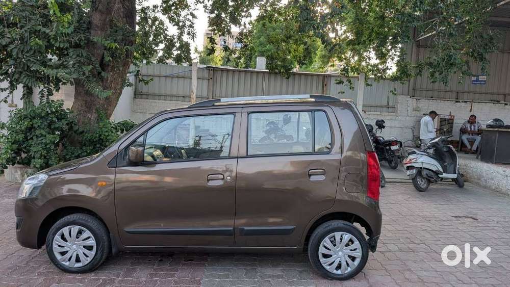 Maruti Suzuki Wagon R Vxi 1.0, 2015, Petrol