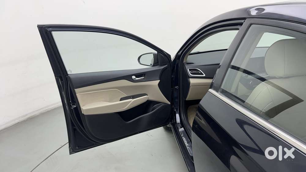 Hyundai Verna 1.5 Sx Vtvt Ivt, 2021, Petrol