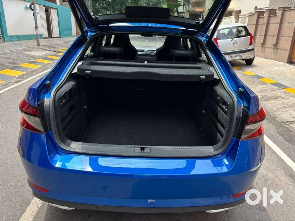 Skoda Superb 2.0 Sportline Tsi At, 2023, Petrol