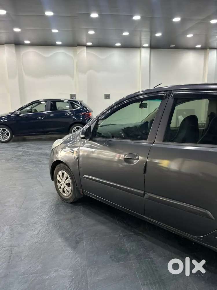 Hyundai Grand I10 2012 Petrol Well Maintained