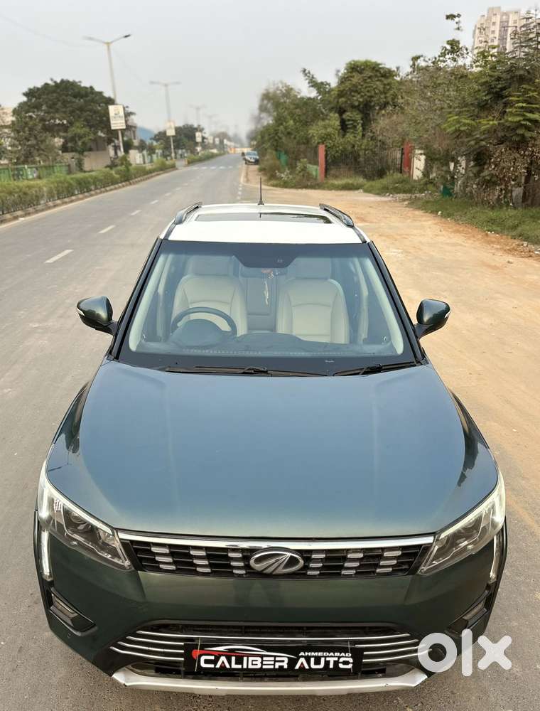 Mahindra Xuv300 W8 (o) 1.5 Diesel Amt Dual Tone, 2020, Diesel
