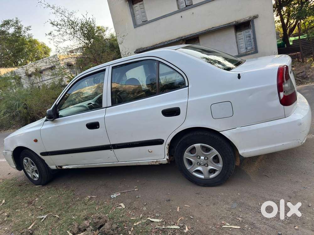Hyundai Accent 2004 Petrol 95000 Km Driven