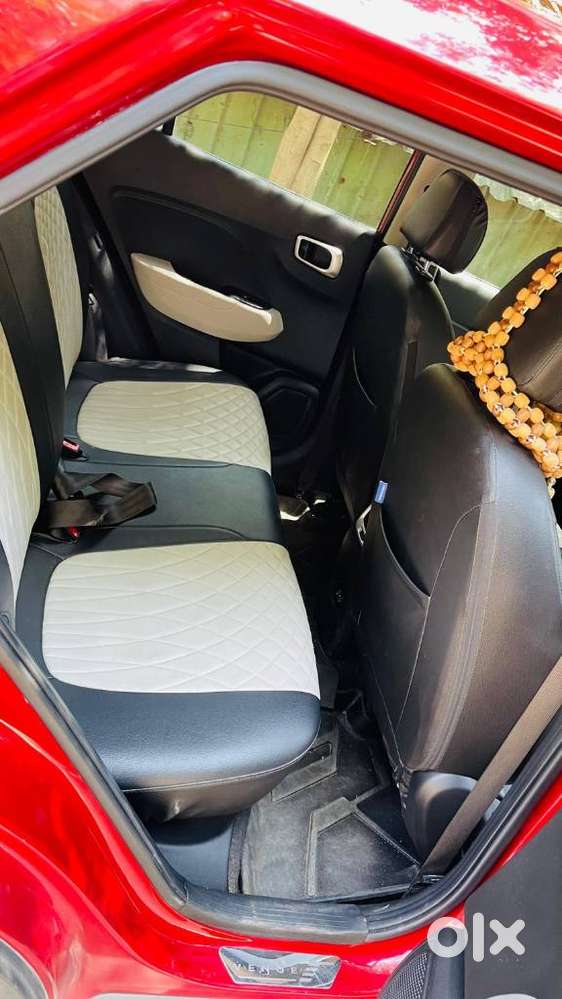 Hyundai Venue, 2023, Petrol