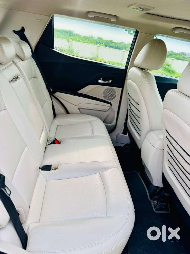 Mahindra Xuv300 W8 Option Diesel, 2021, Diesel