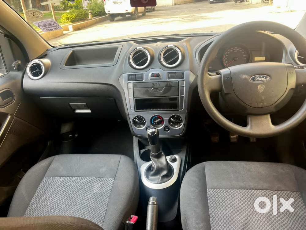Ford Figo 1.2p Titanium Plus Mt, 2013, Petrol