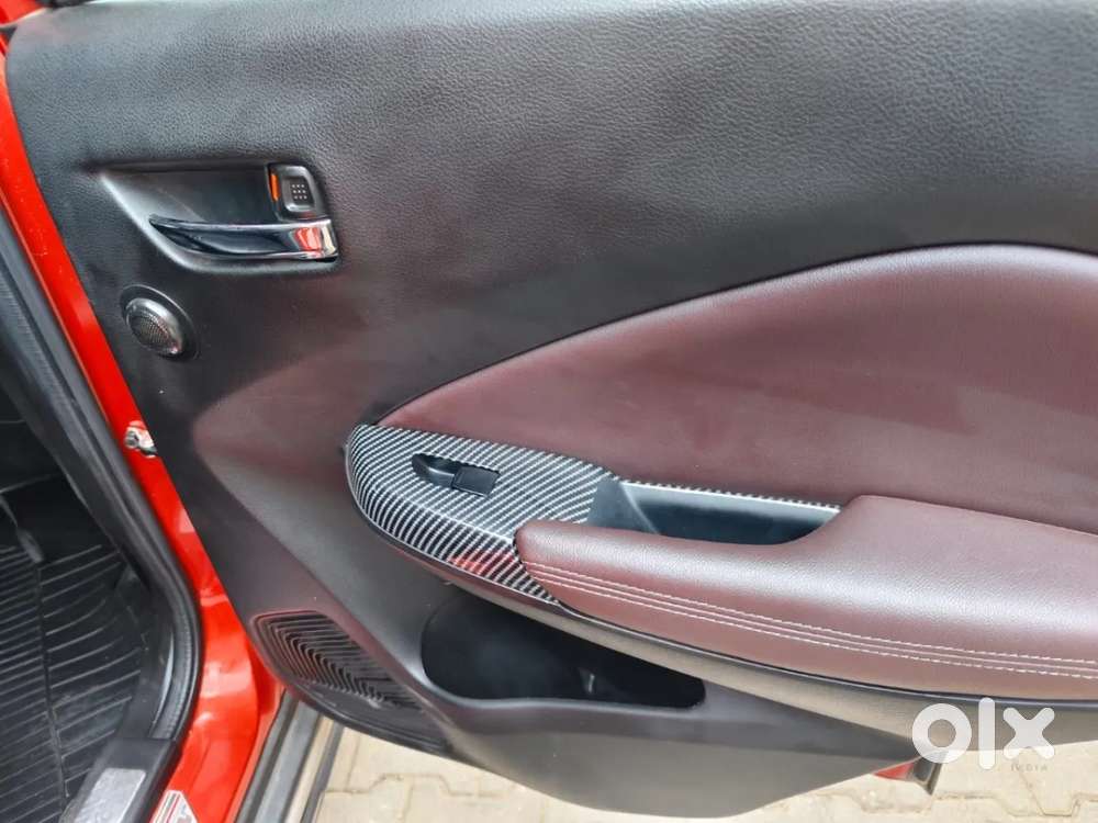 Toyota Urban Cruiser Taisor V 1.0 Petrol Mt, 2024, Petrol