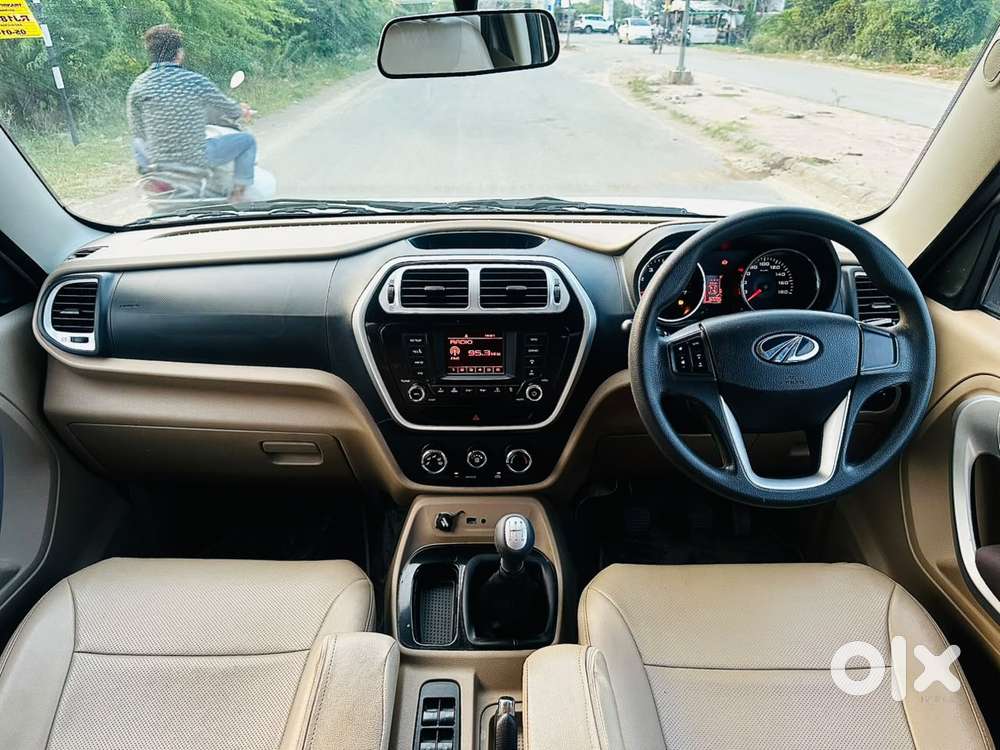Mahindra Tuv 300 Mhawk100 T8, 2018