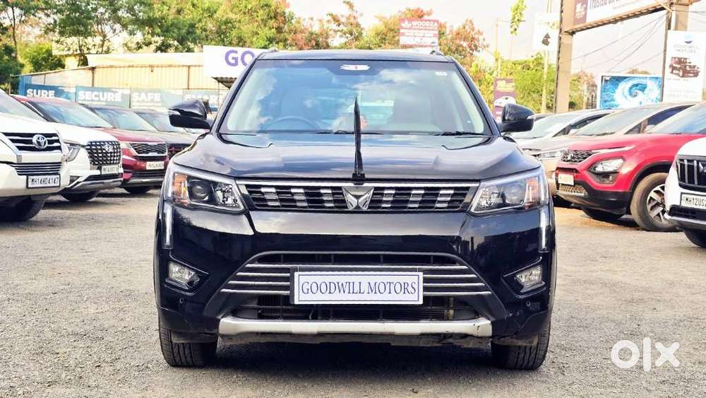 Mahindra Xuv300 W8 (o) 1.5 Diesel Amt, 2024, Diesel