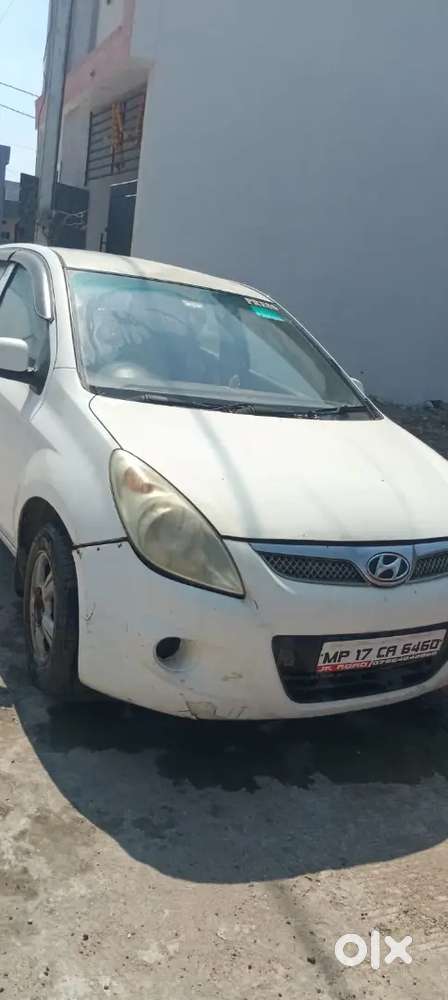Hyundai I20 2012 Diesel 100000 Km Driven