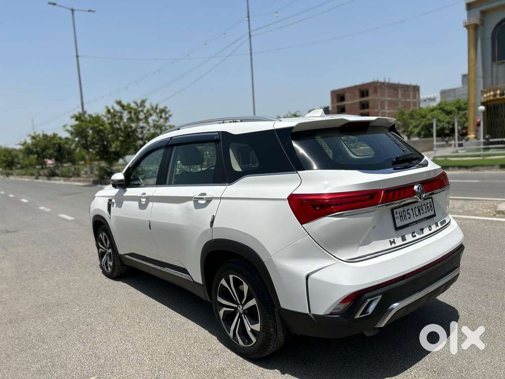 Mg Hector Plus Sharp Pro 1.5 Turbo Petrol Cvt 7 Str, 2024, Petrol