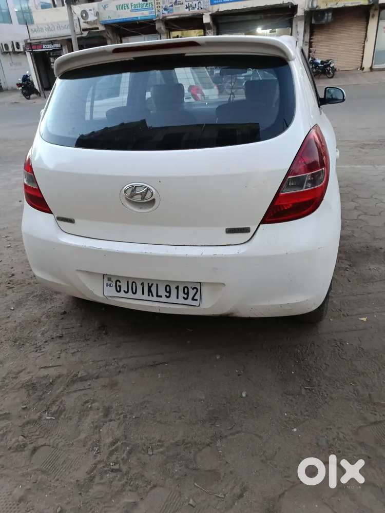 Hyundai I20 2011 Diesel 120000 Km Driven