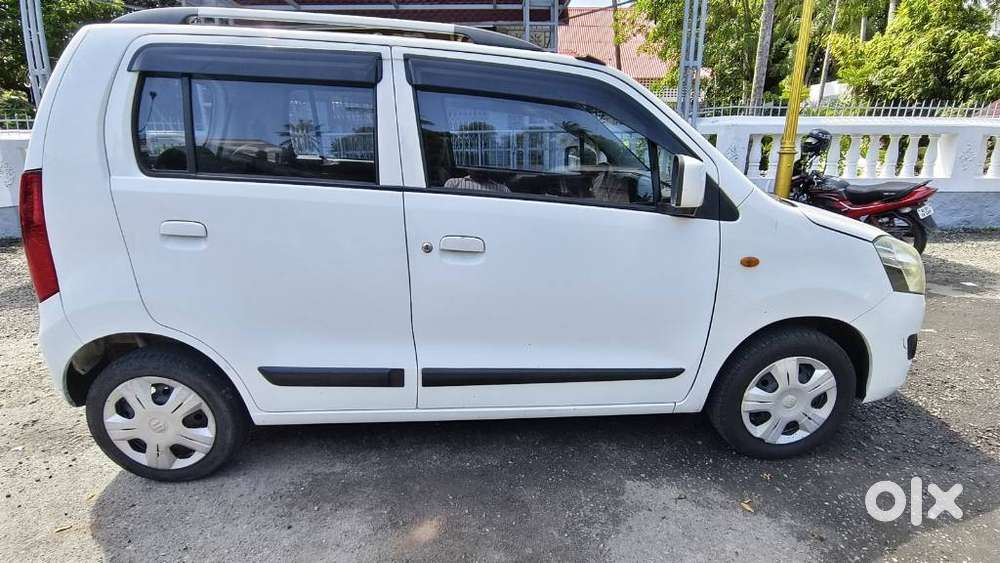 Maruti Suzuki Wagon R Vxi, 2014, Petrol