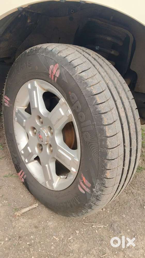 Mahindra Quanto 1.5 C8 2018
