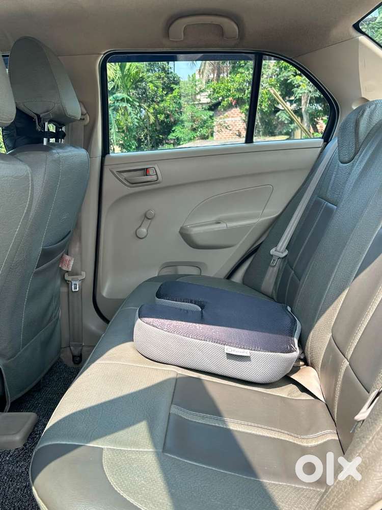 Maruti Suzuki Dzire 1.2 Lxi, 2016, Petrol