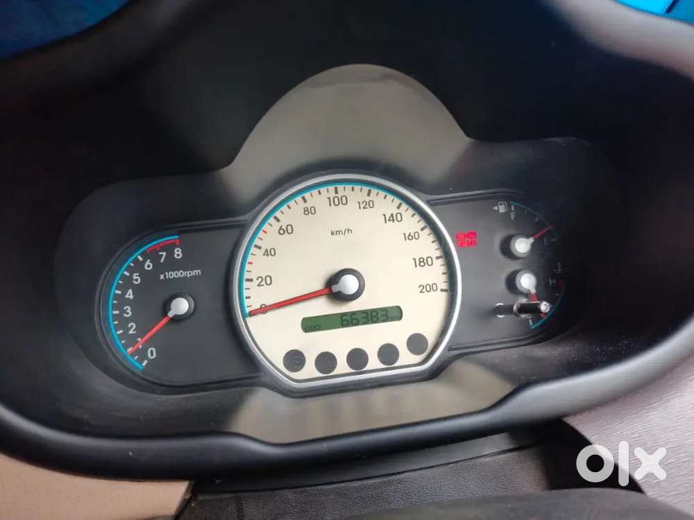 Hyundai I10 2010 Model Car