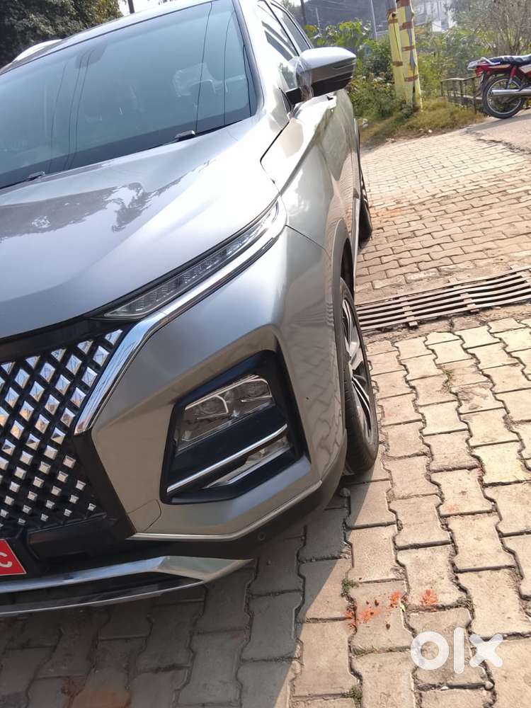 Mg Hector Plus Sharp Dct, 2023, Petrol